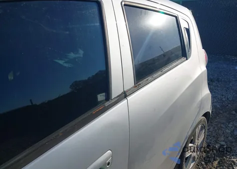 2014 Chevrolet Spark 1Lt Auto из США, поврежденный, VIN KL8CD6S96EC520041